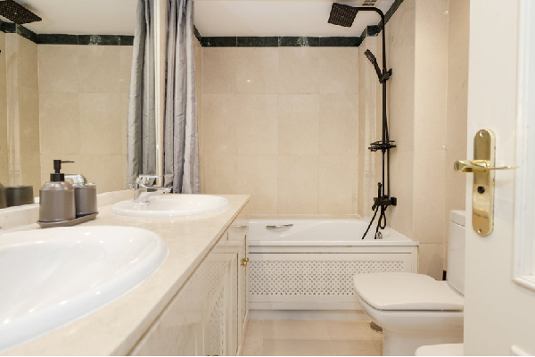 Apartamento en Sotogrande. - Imagen 20